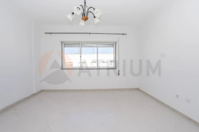 Apartamento T2 para Venda em Setubal (São Sebastião)