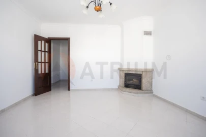 Apartamento T2 para Venda em Setubal (São Sebastião)