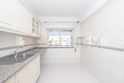 Apartamento T2 para Venda em Setubal (São Sebastião)
