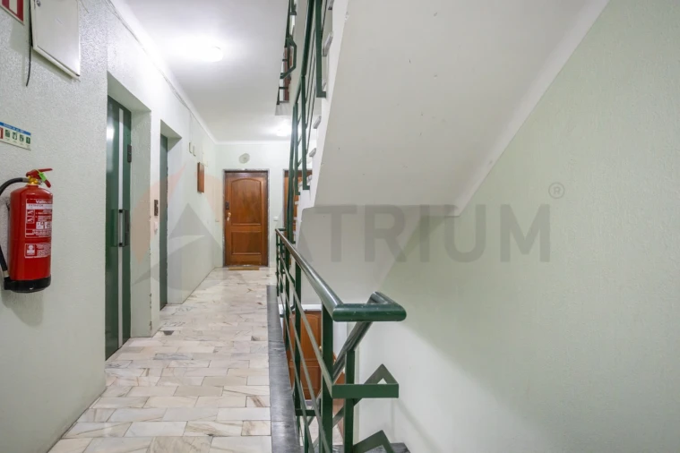 Apartamento T2 para Venda em Setubal (São Sebastião) Foto 5