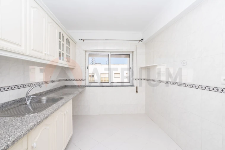 Apartamento T2 para Venda em Setubal (São Sebastião) Foto 31