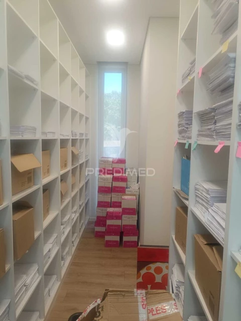 Escritório para Venda em Bougado (São Martinho e Santiago)