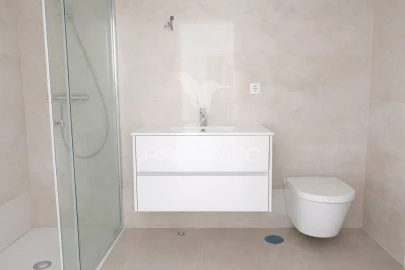 Apartamento T2 para Venda em Esgueira