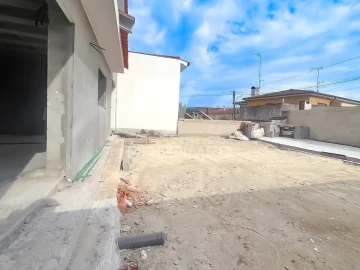 Moradia T4 para Venda em Santa Maria Maior