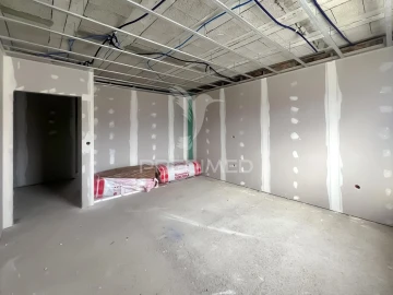 Moradia T4 para Venda em Santa Maria Maior