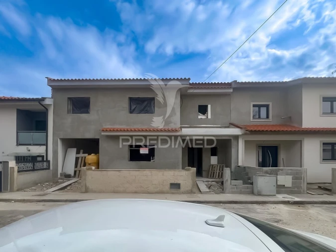 Moradia T4 para Venda em Santa Maria Maior Foto 23
