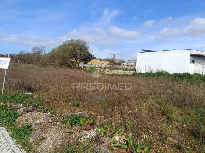 Terreno para Venda em Alvarelhos e Guidões Foto 3