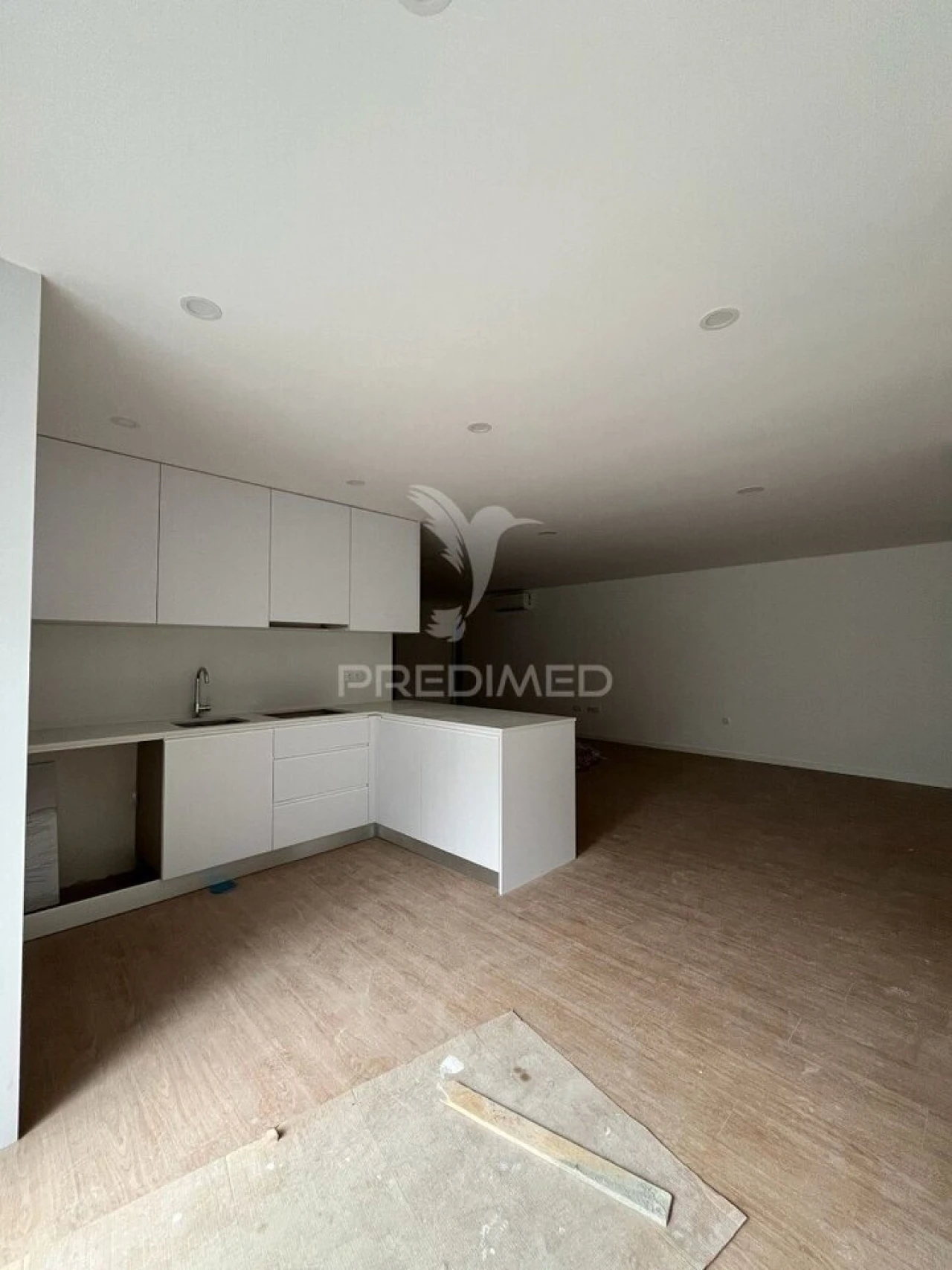 Apartamento T2 para Venda em Esgueira Foto 3