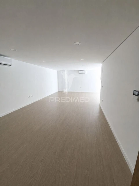 Apartamento T2 para Venda em Esgueira