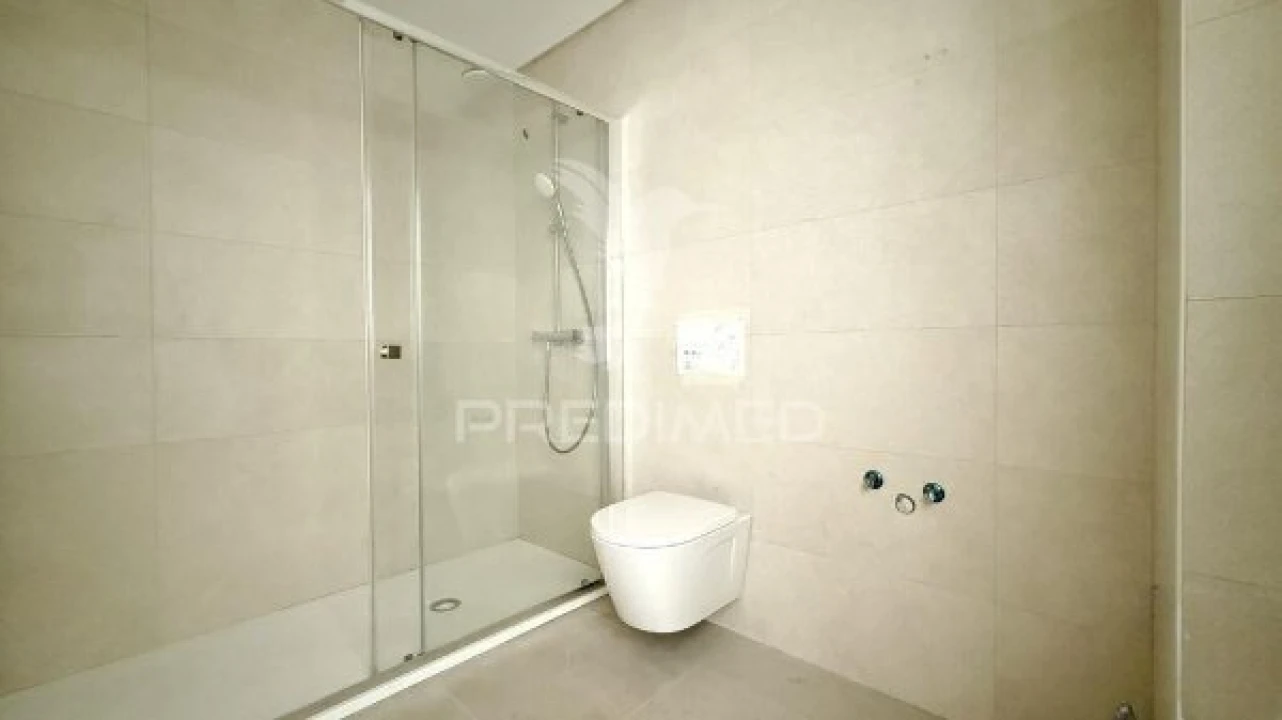 Apartamento T2 para Venda em Esgueira Foto 8