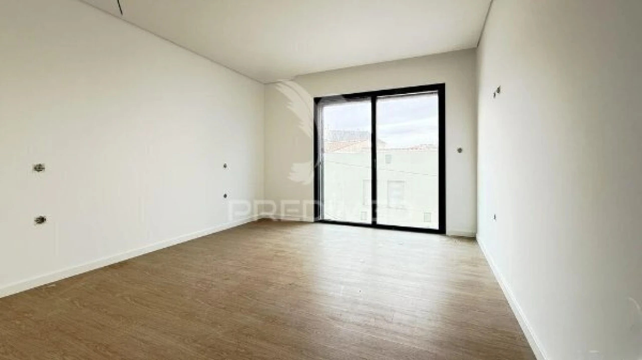 Apartamento T2 para Venda em Esgueira Foto 13