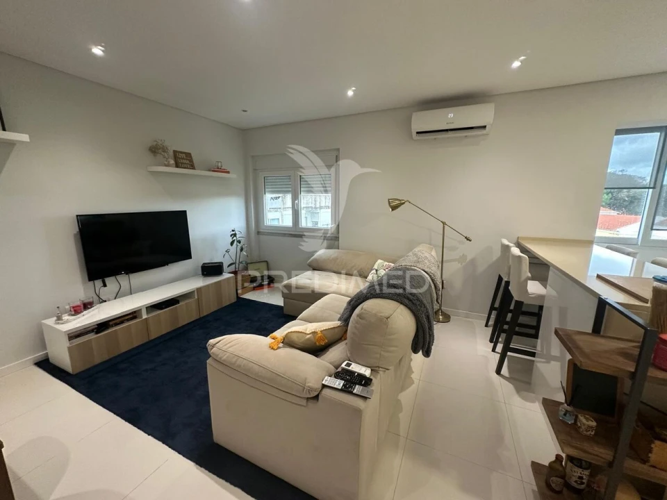 Apartamento T2 para Venda em Seixal, Arrentela e Aldeia de Paio Pires Foto 12