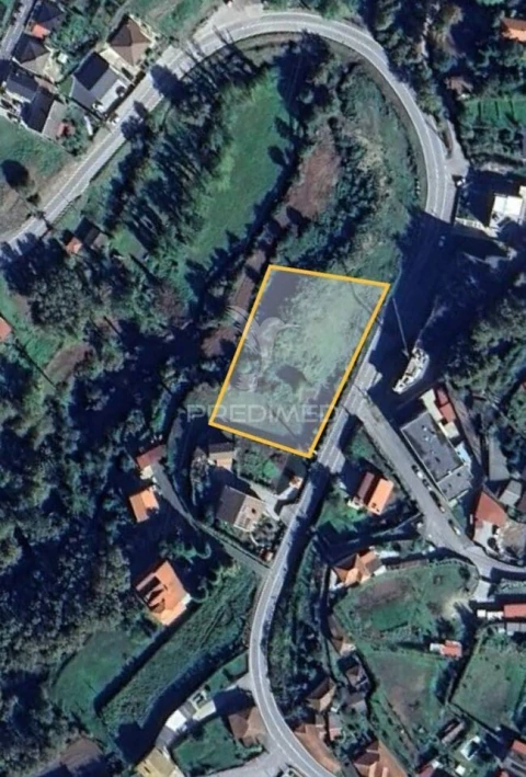 Moradia T3 para Venda em Fornelos