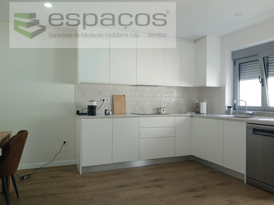 Apartamento T1 para Venda em Alcains Foto 3