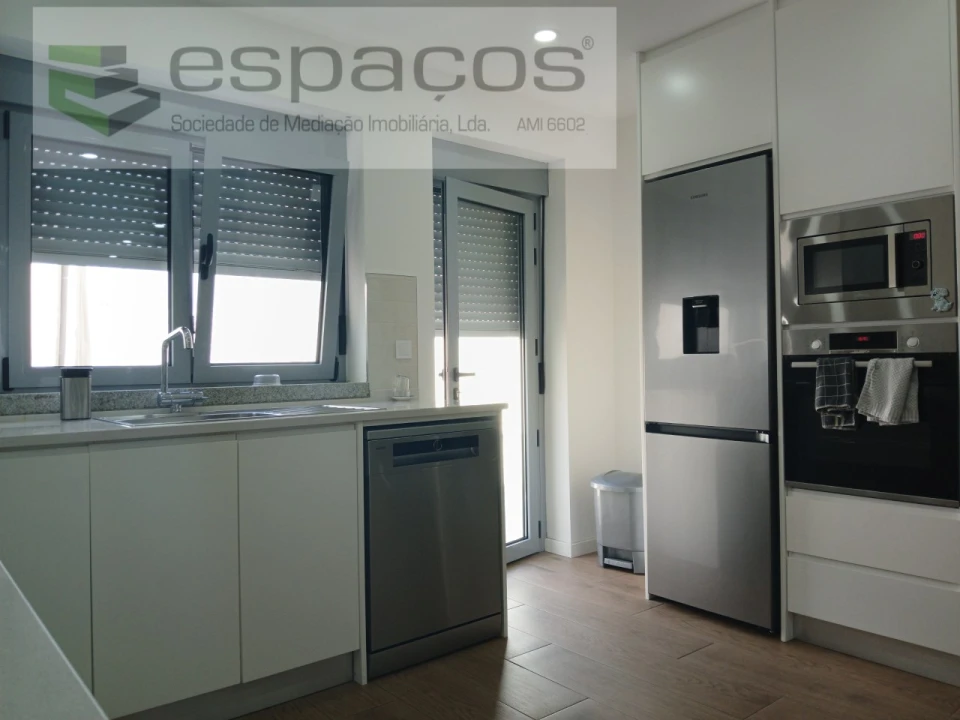 Apartamento T1 para Venda em Alcains Foto 4