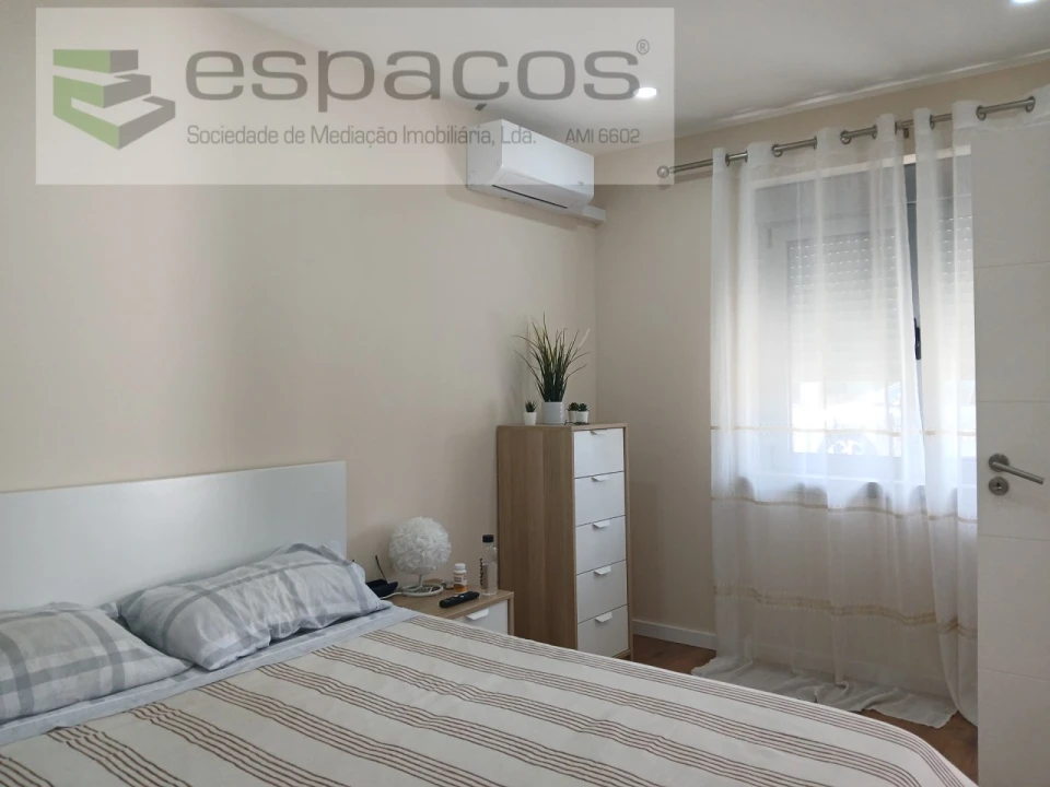 Apartamento T1 para Venda em Alcains Foto 7