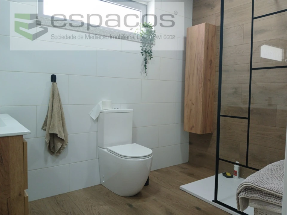 Apartamento T1 para Venda em Alcains Foto 13