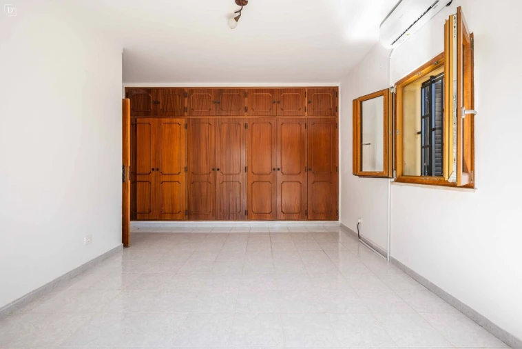 Moradia T3 para Venda em São Brás de Alportel Foto 5
