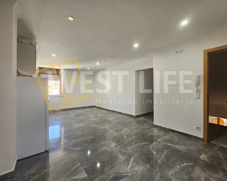 Apartamento T2 para Venda em Enxara do Bispo, Gradil e Vila Franca do Rosário Foto 4