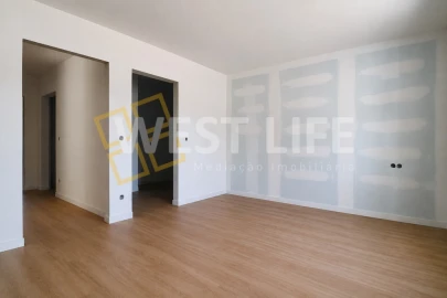 Moradia T3 para Venda em Encarnação