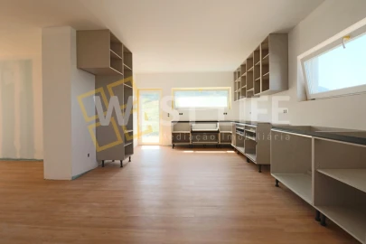 Moradia T3 para Venda em Encarnação
