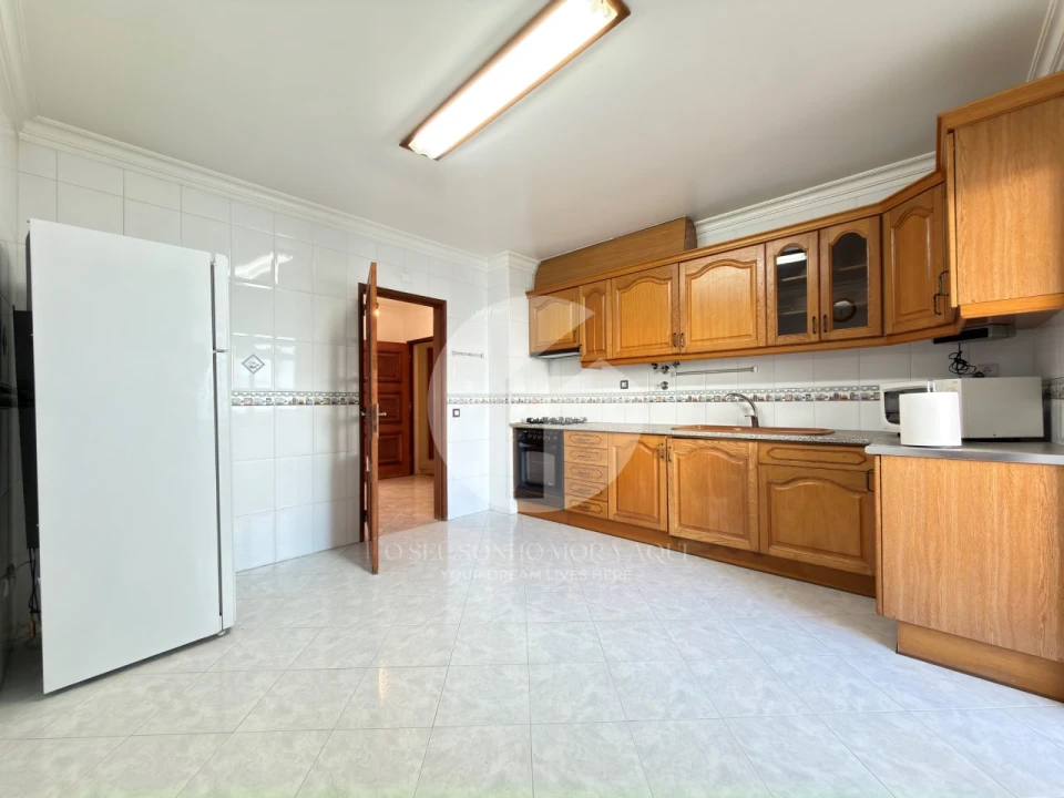 Apartamento T2 para Venda em Olhão Foto 20