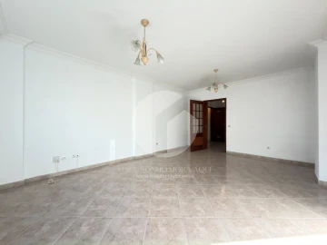Apartamento T2 para Venda em Olhão
