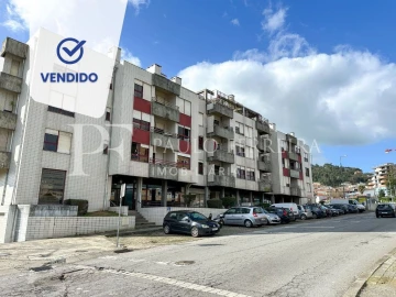 Apartamento T2 para Venda em Vila Nova de Famalicão e Calendário