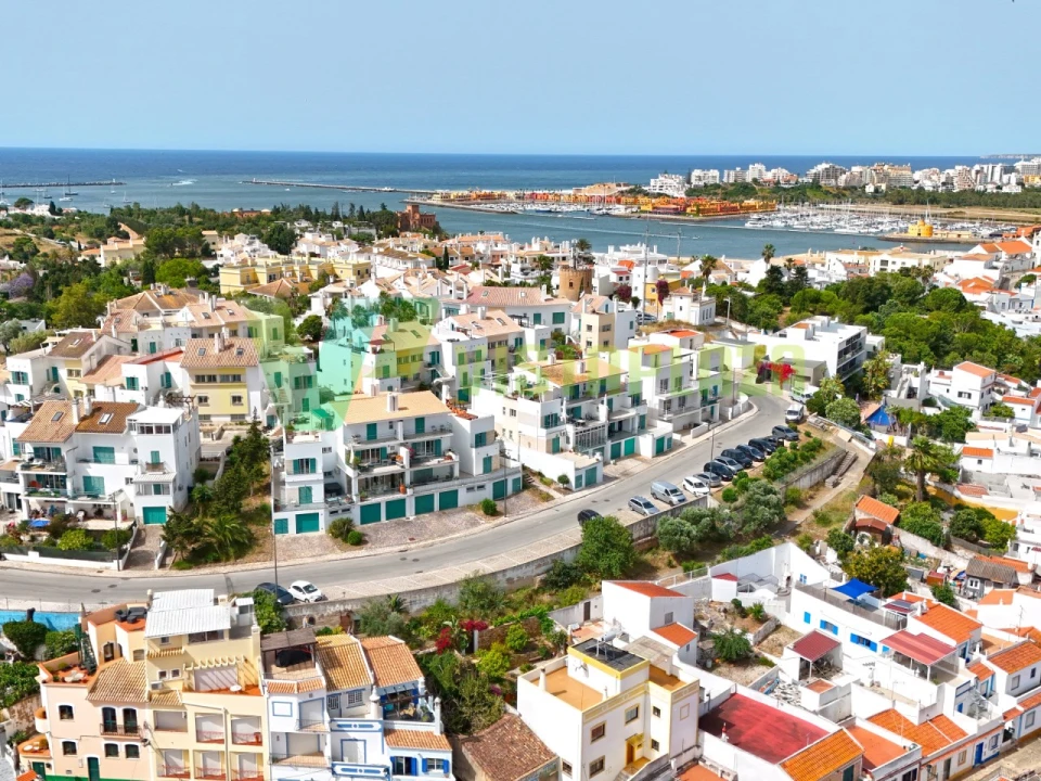 Apartamento T1 para Venda em Ferragudo Foto 22