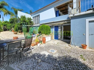 Moradia T6 para Venda em Alvor