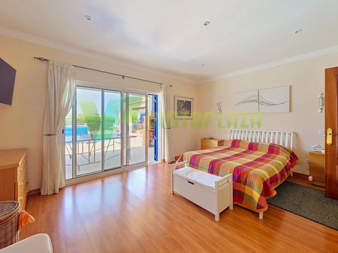 Moradia T6 para Venda em Alvor Foto 30