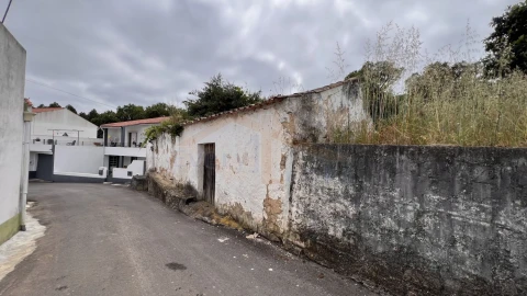 Moradia T3 para Venda em Olho Marinho