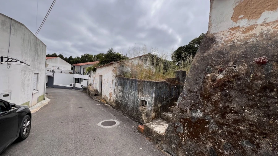 Moradia T3 para Venda em Olho Marinho Foto 5