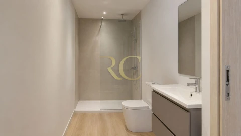 Apartamento T0 para Venda em Mafamude e Vilar do Paraíso