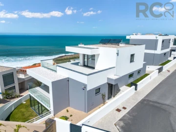 Moradia T3 para Venda em Ericeira