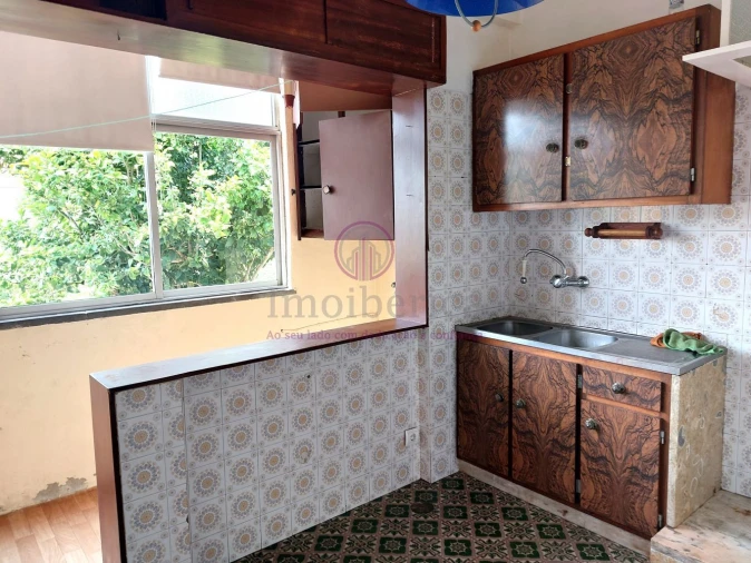 Apartamento T2 para Venda em São Domingos de Rana Foto 3