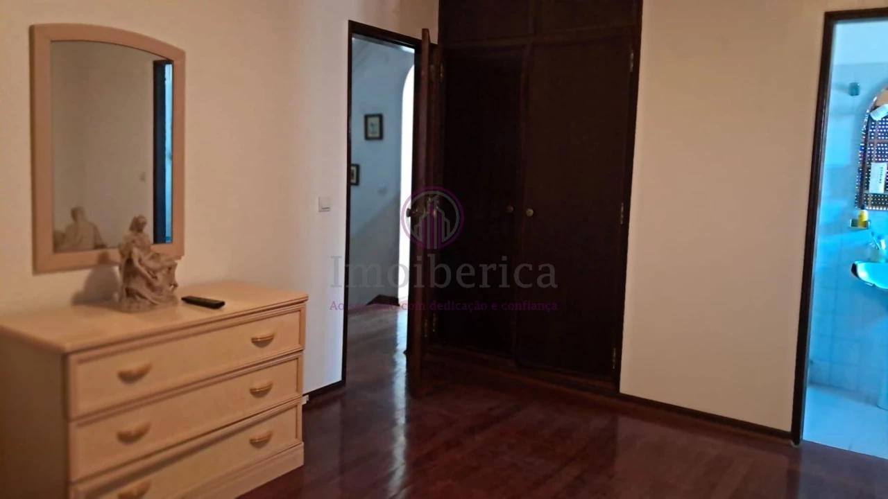 Moradia T2 para Venda em São Domingos de Rana Foto 25