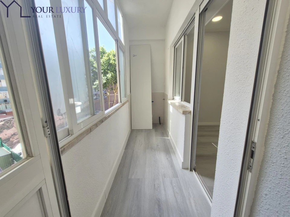 Apartamento T1 para Venda em Venteira Foto 6
