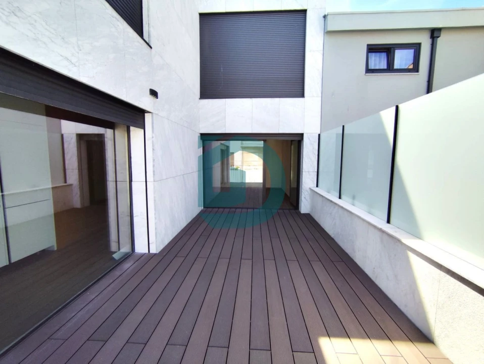 Apartamento T1 para Venda em Vila do Conde Foto 1