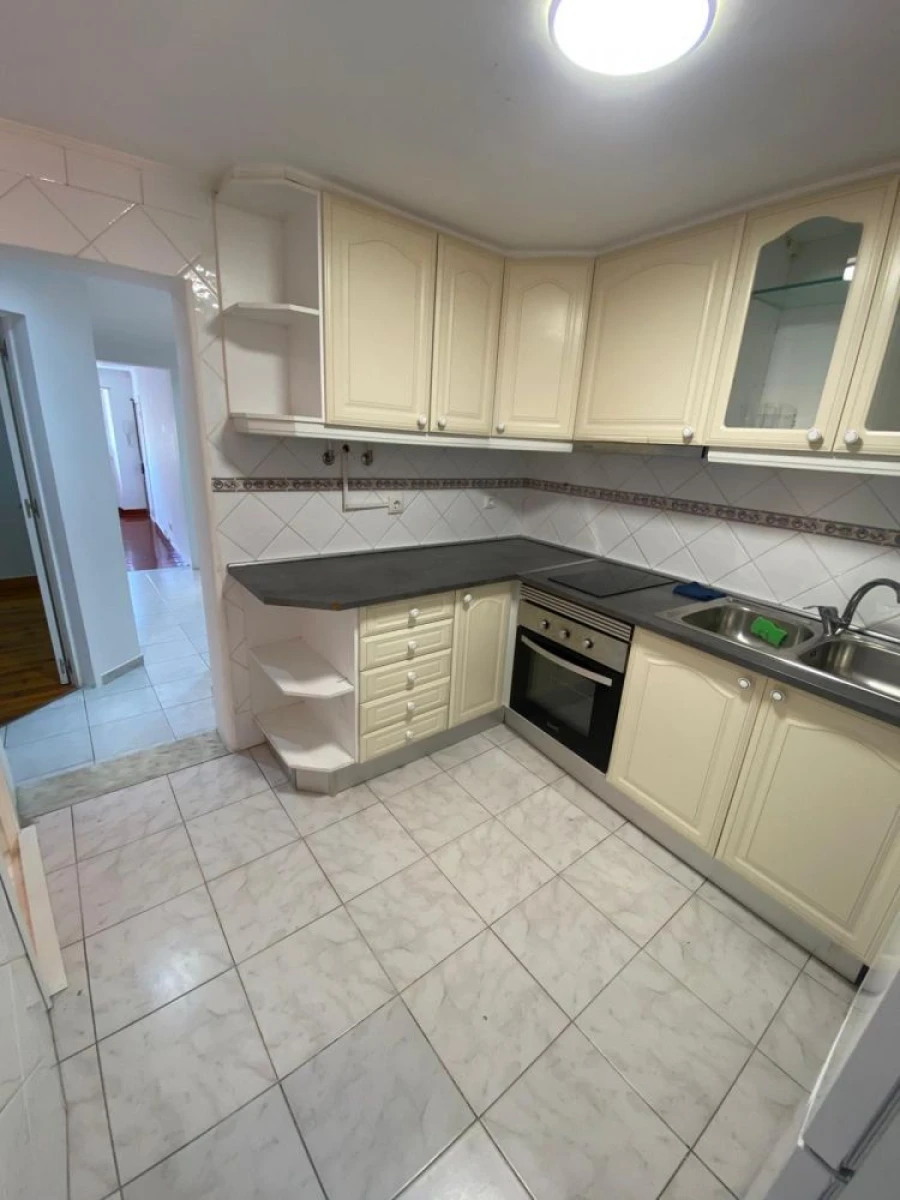 Apartamento T1 para Venda em São Vicente Foto 15
