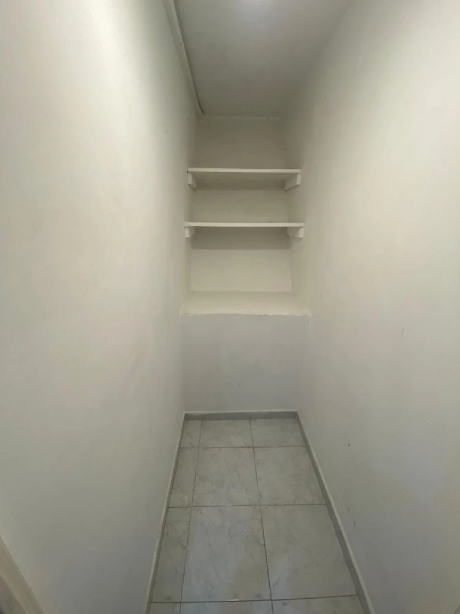 Apartamento T1 para Venda em São Vicente Foto 11