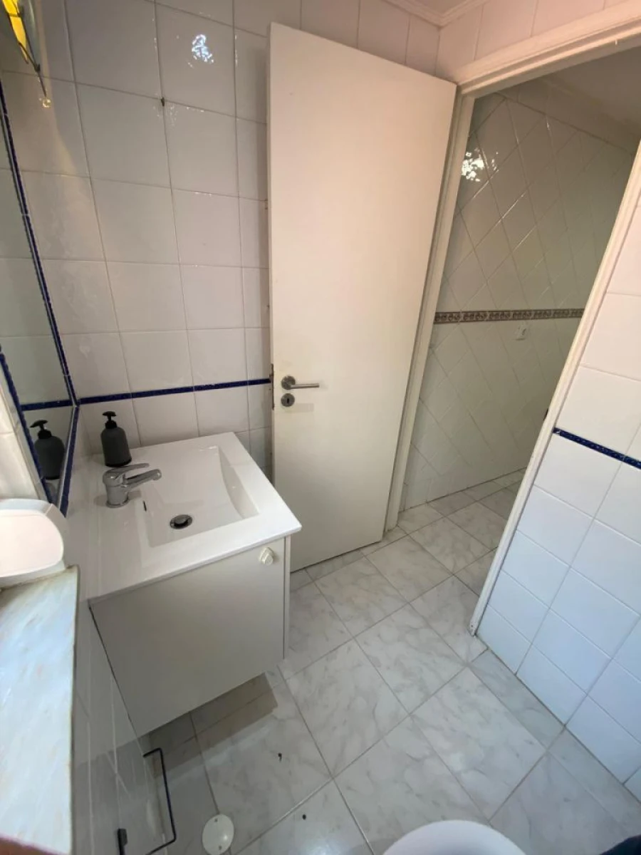 Apartamento T1 para Venda em São Vicente Foto 19