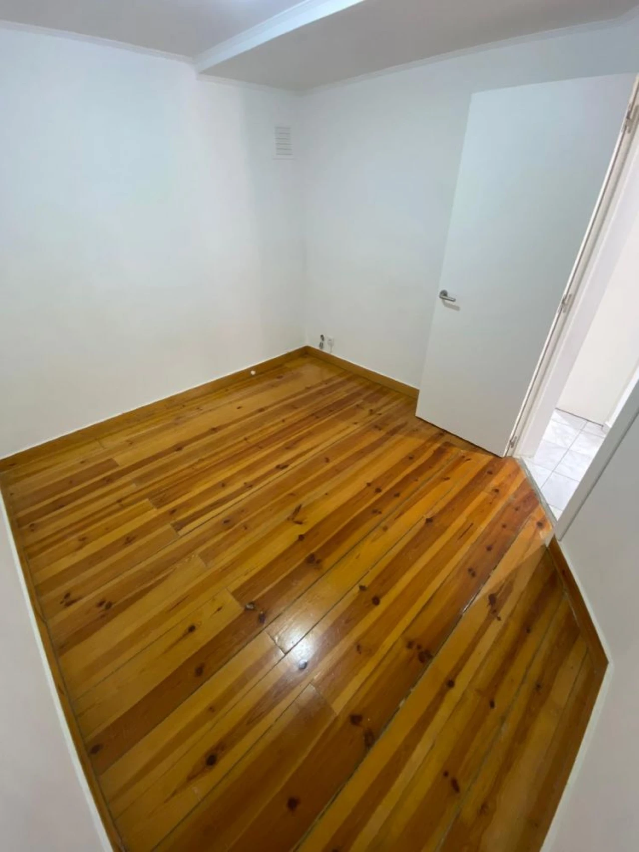 Apartamento T1 para Venda em São Vicente Foto 8