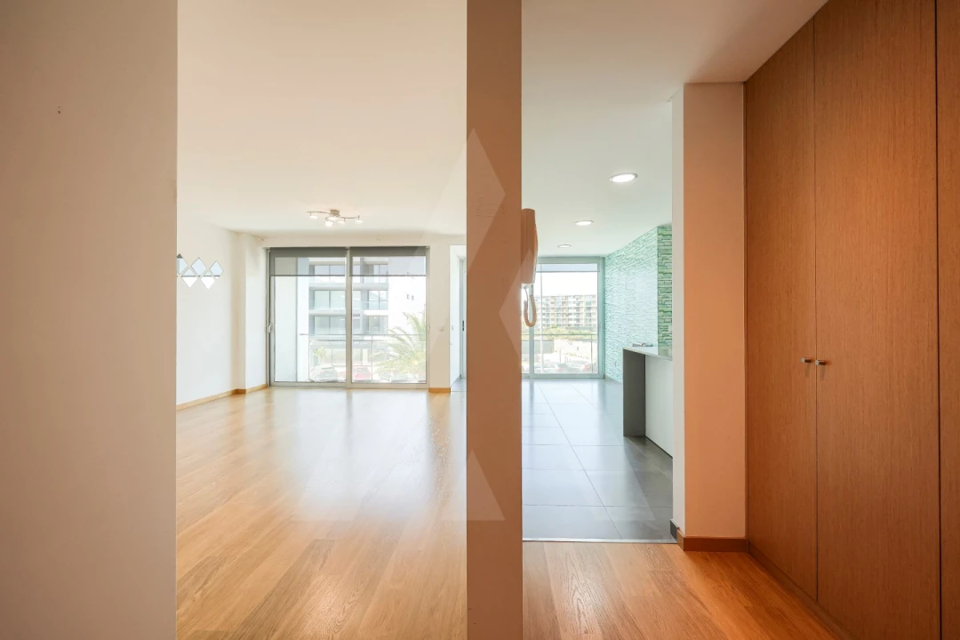 Apartamento T2 para Venda em Glória e Vera Cruz Foto 3