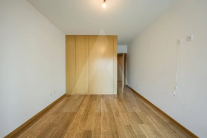 Apartamento T2 para Venda em Glória e Vera Cruz