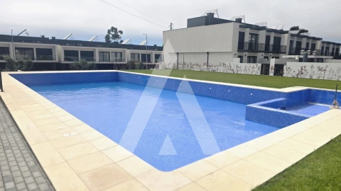 Moradia T4 para Venda em Esposende, Marinhas e Gandra