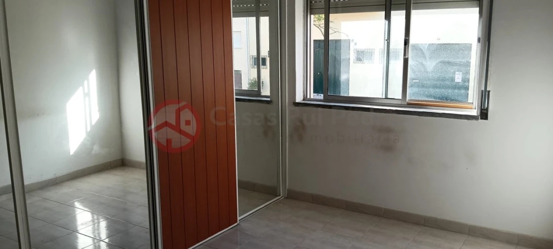 Apartamento T3 para Venda em Laranjeiro e Feijó Foto 13