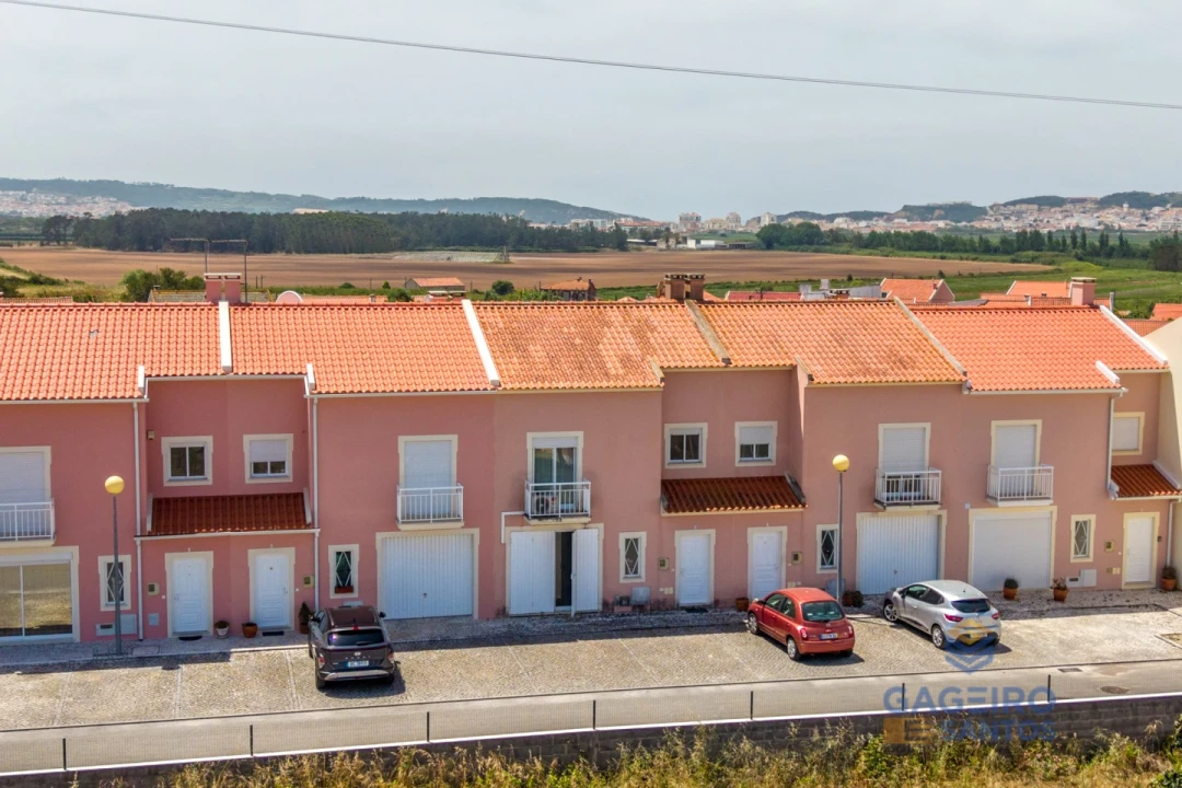 Moradia T3 para Venda em Alfeizerão Foto 38