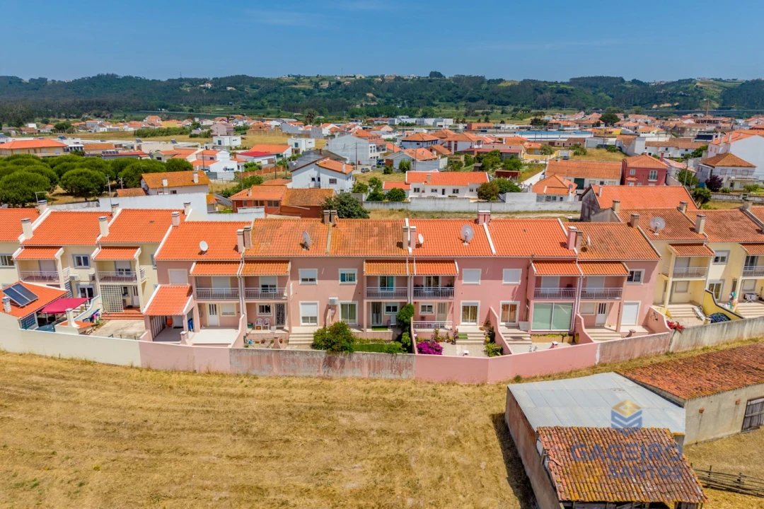 Moradia T3 para Venda em Alfeizerão Foto 39