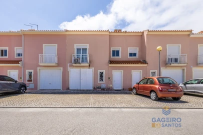 Moradia T3 para Venda em Alfeizerão